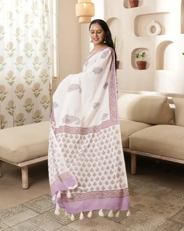 Multicolour_Cotton_Paisley_Butta_Hblock_Print_Mul_Saree_With_Tassels_For_Women